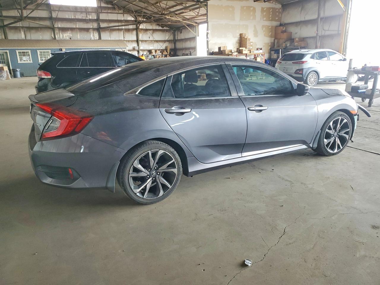 2020 Honda Civic Sport - Фото 3