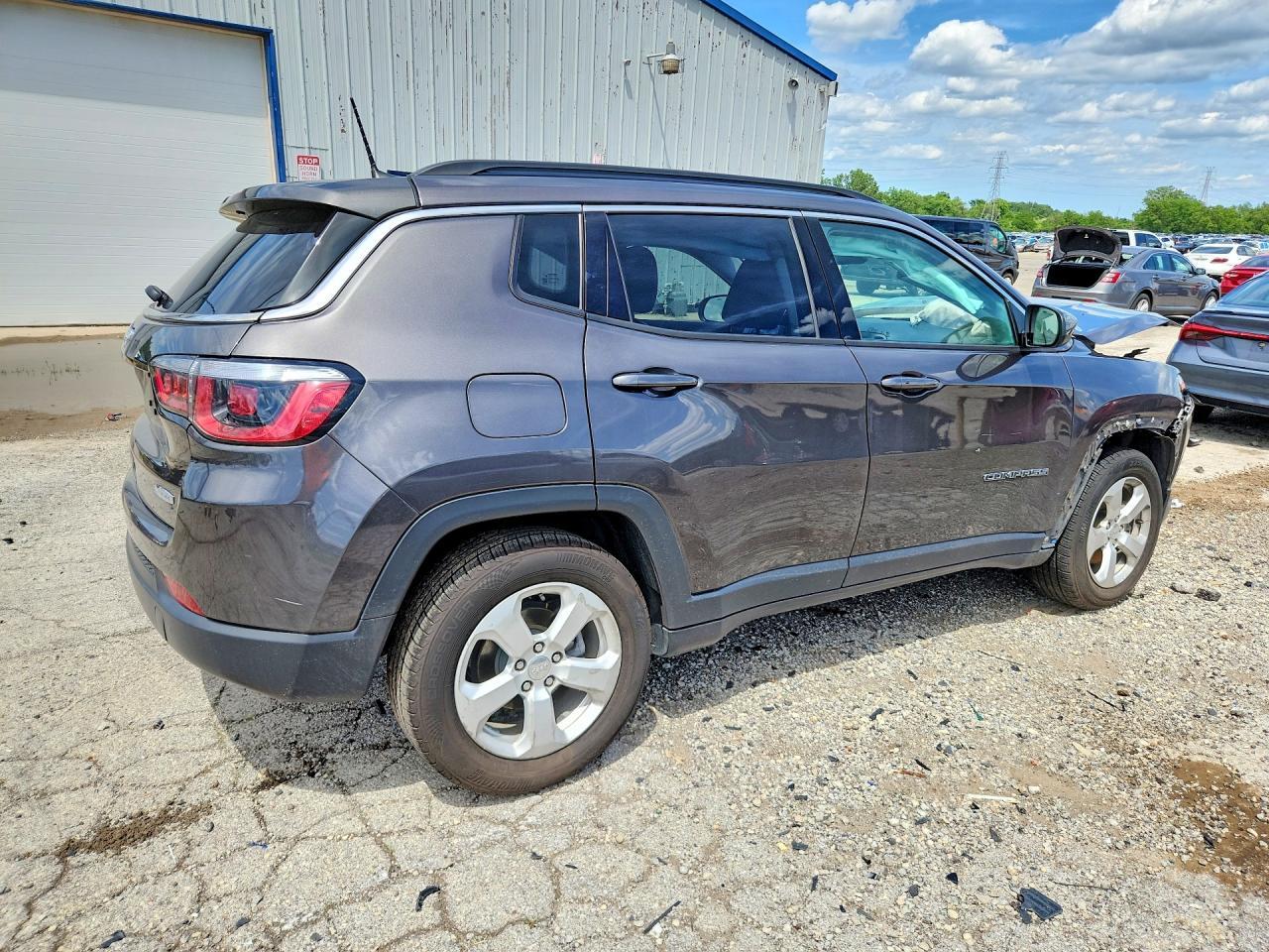 2019 Jeep Compass Latitude - Фото 3