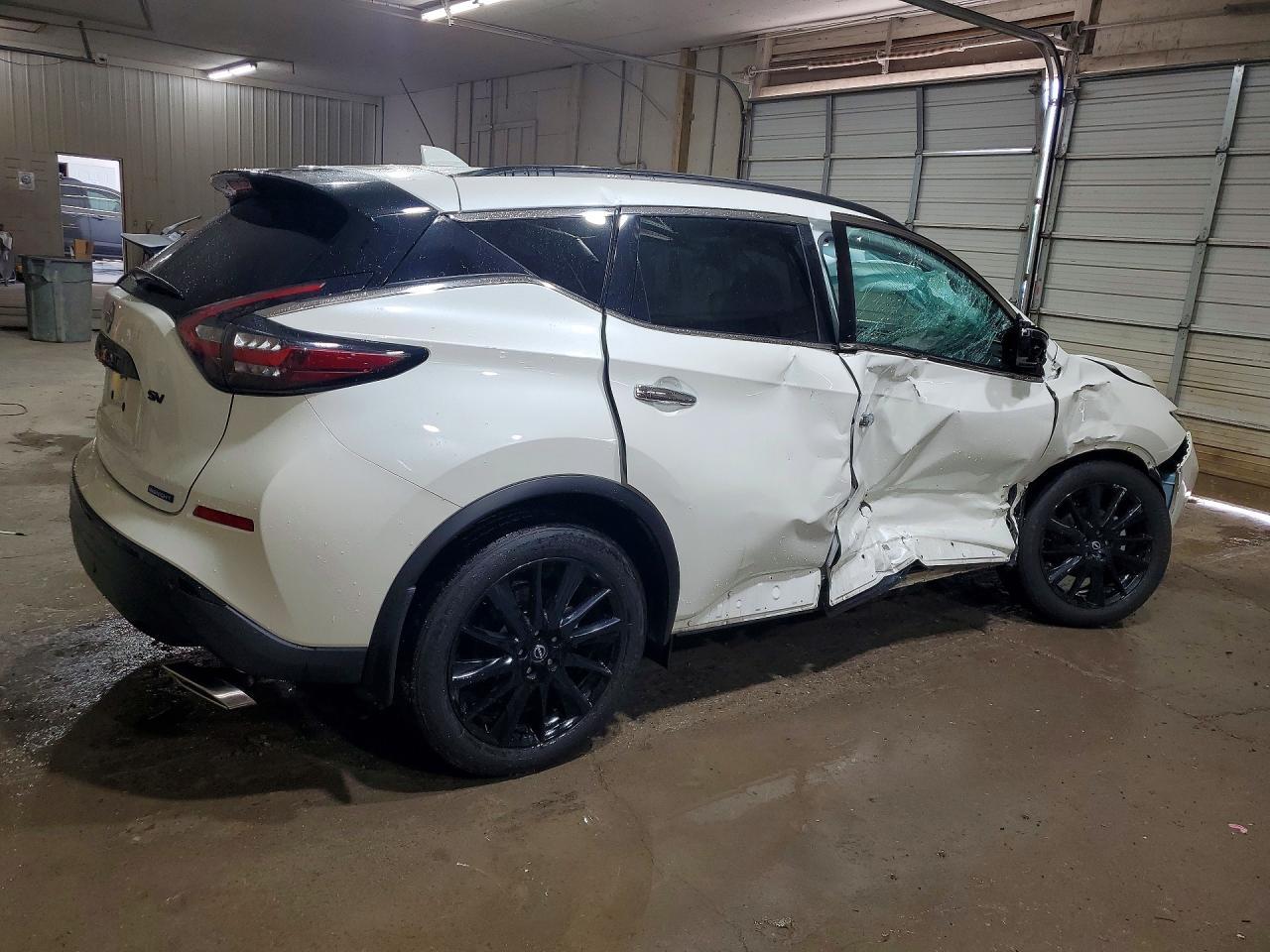 2024 Nissan Murano Sv - Image 3