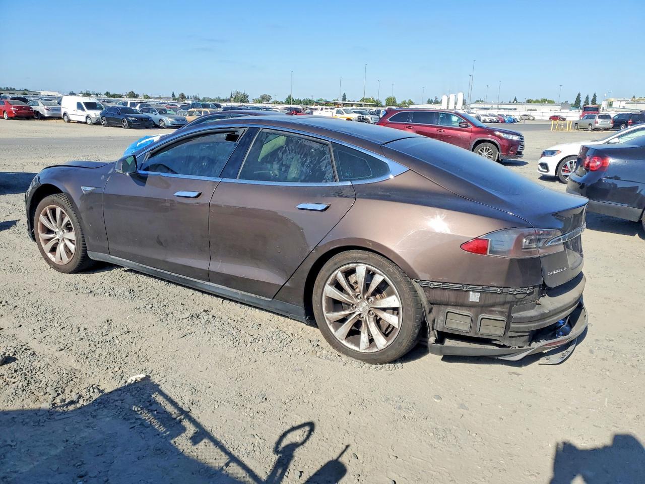 2013 Tesla Model S - Image 2