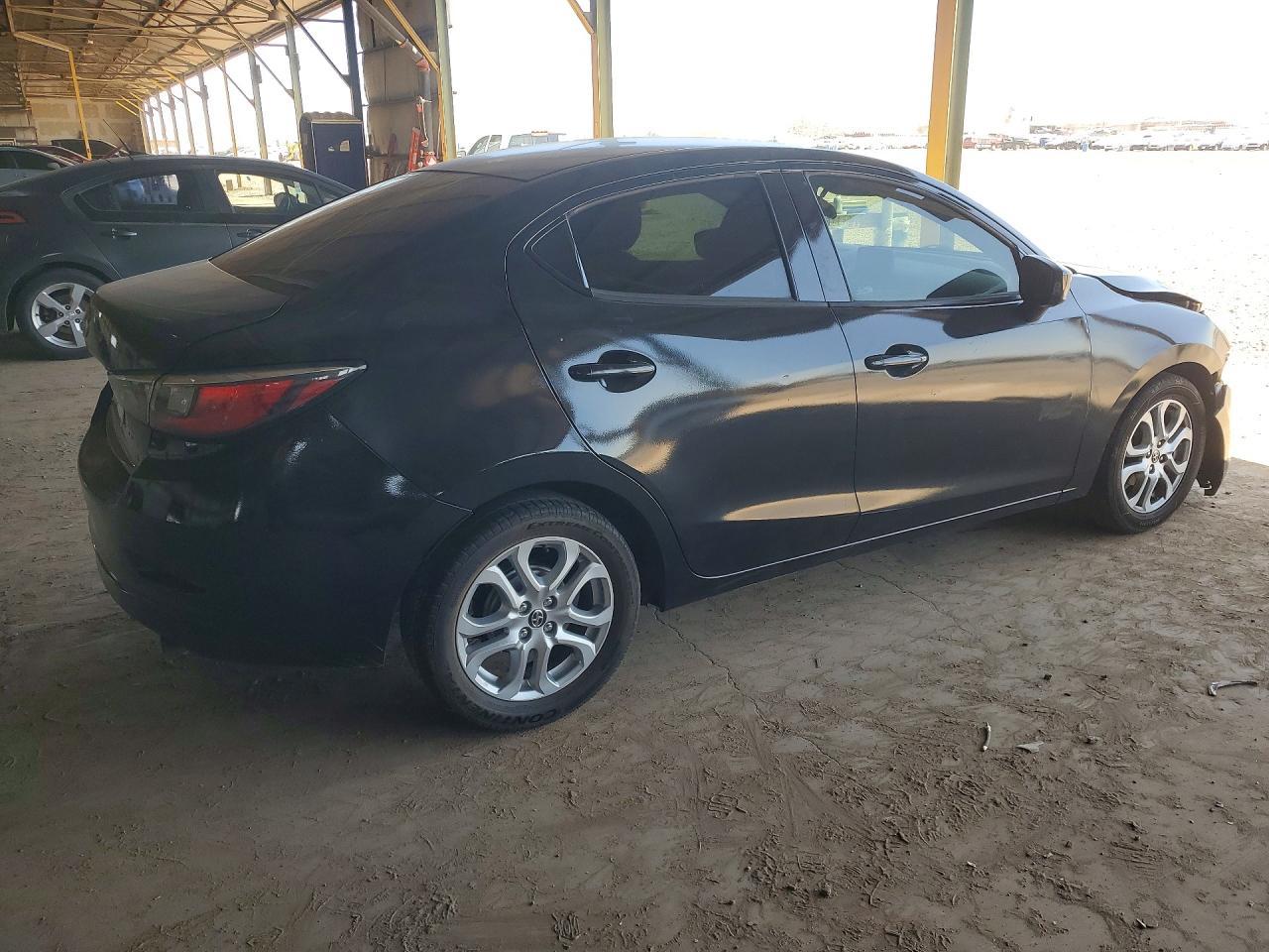 2016 Scion Ia Base - Image 3