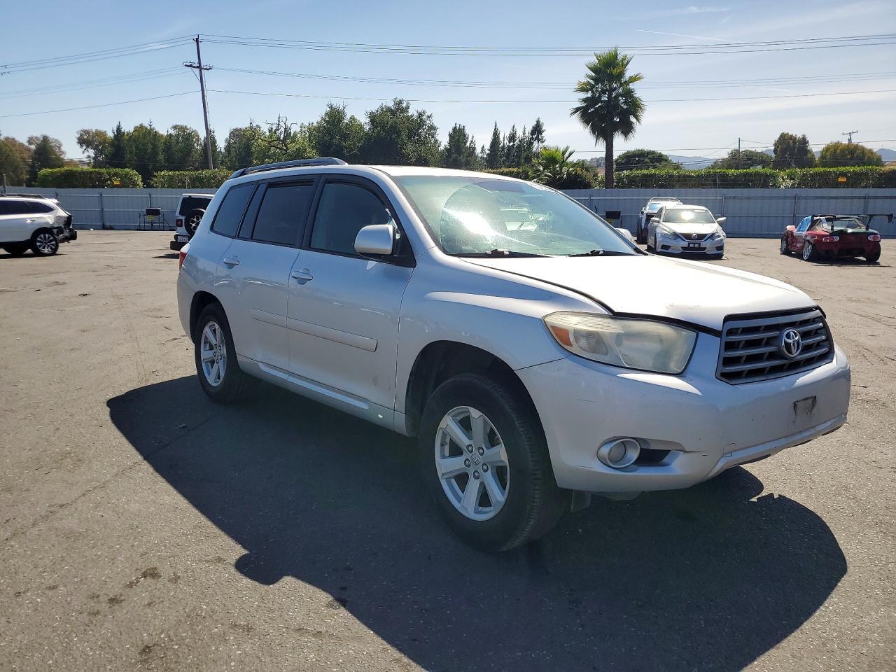 2010 Toyota Highlander - Фото 4