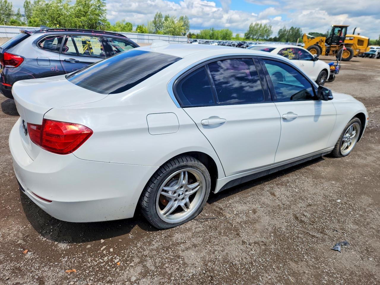 2014 BMW 320 I xDrive - Image 3