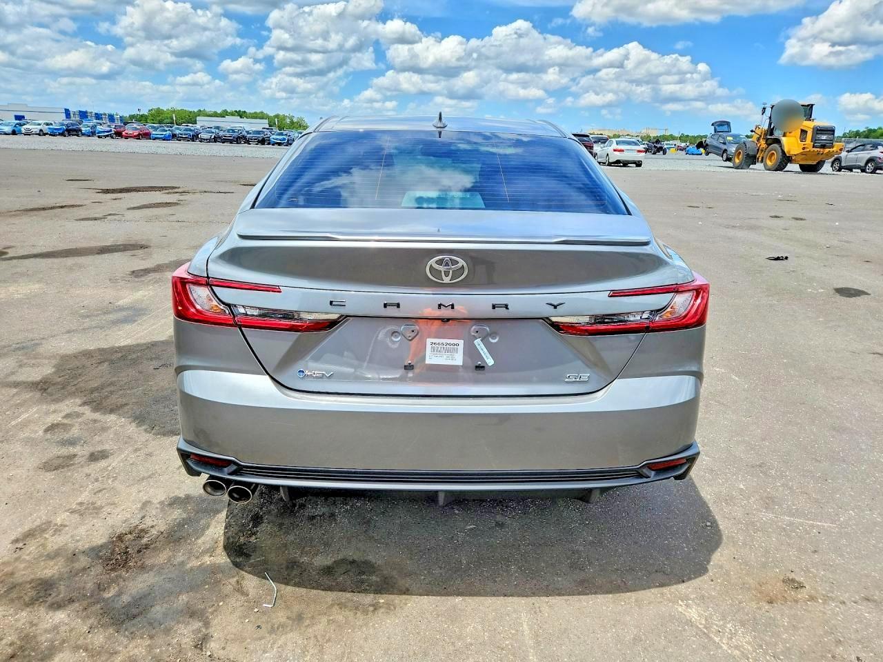 2026 Toyota Camry Se - Фото 6