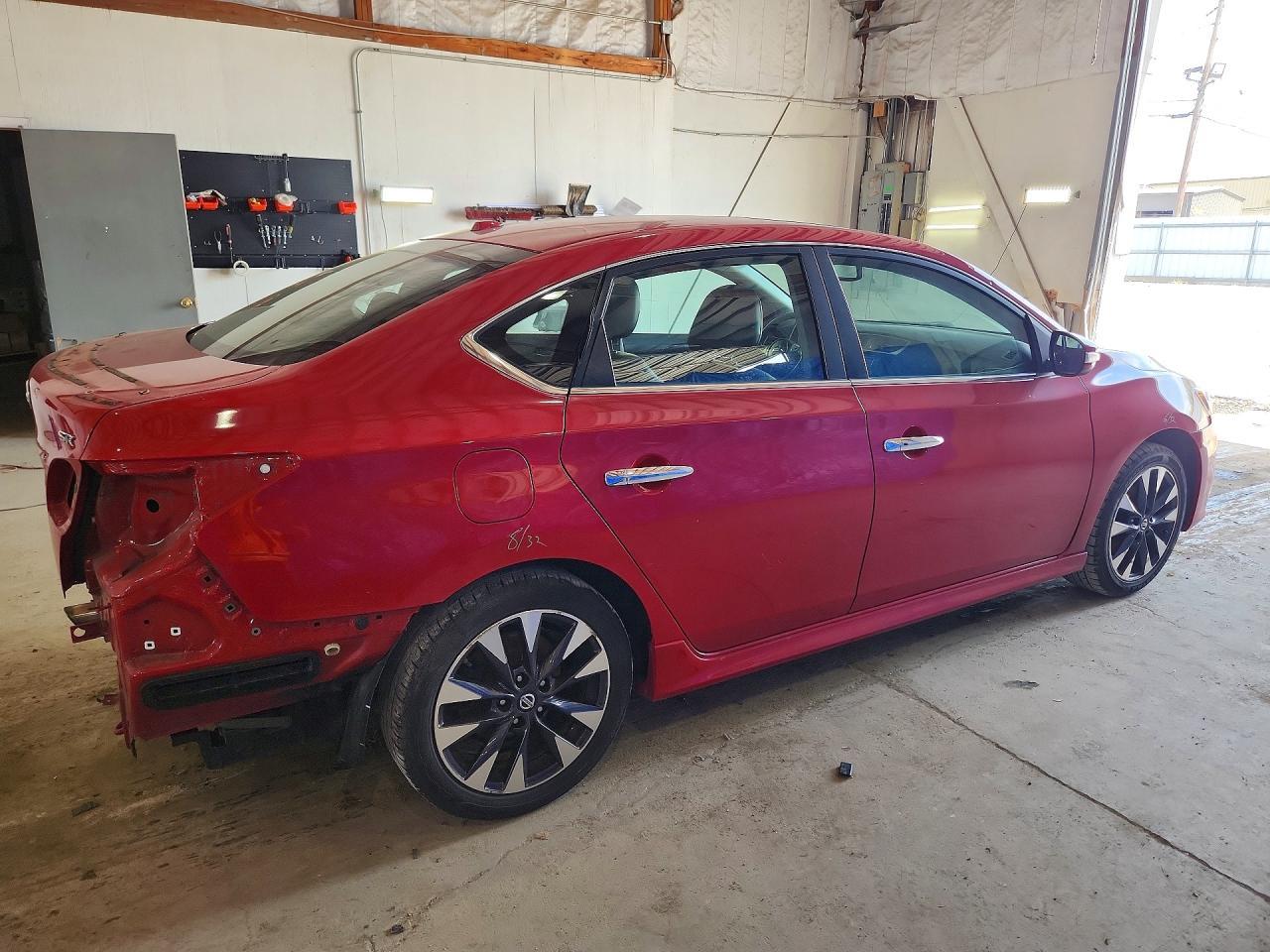 2016 Nissan Sentra Sr - Image 3