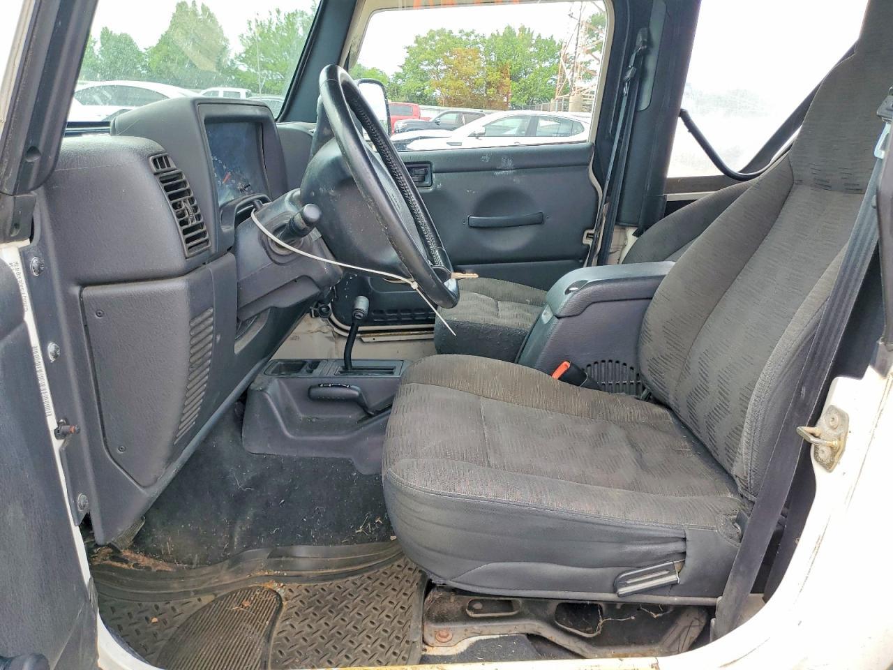 2003 Jeep Wrangler Commando - Image 7