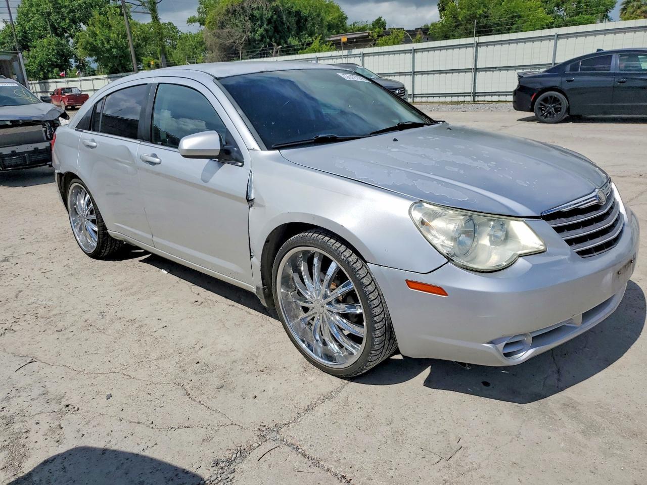 2010 Chrysler Sebring Limited - Фото 4