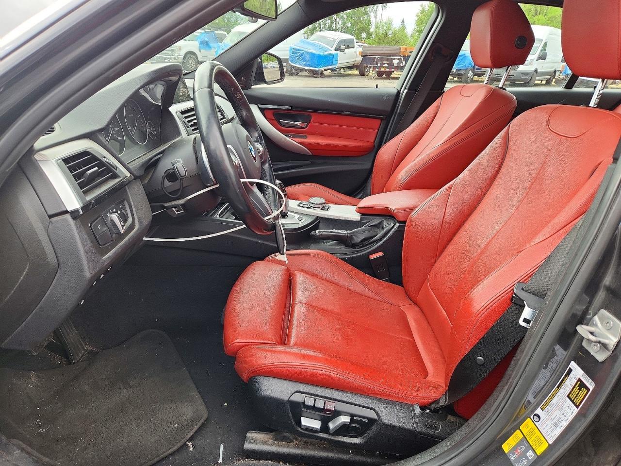 2017 BMW 330E - Фото 7