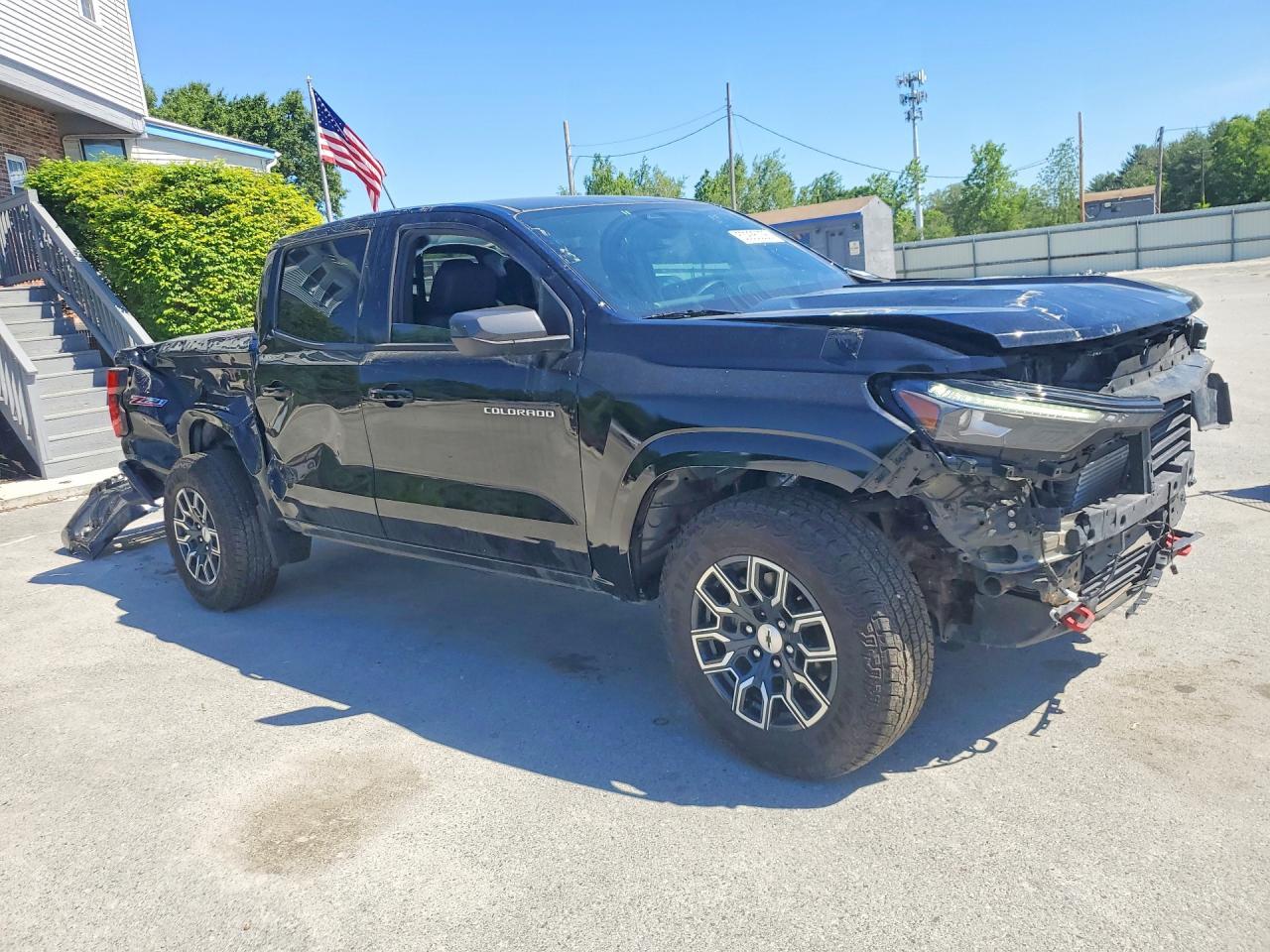 2025 Chevrolet Colorado Z71 - Фото 4