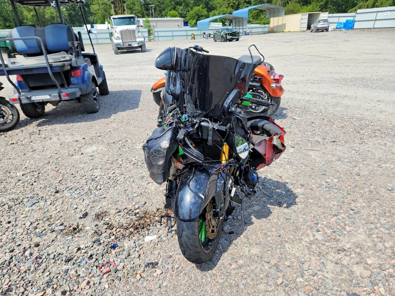 2015 Kawasaki Zx1400 F - Фото 2