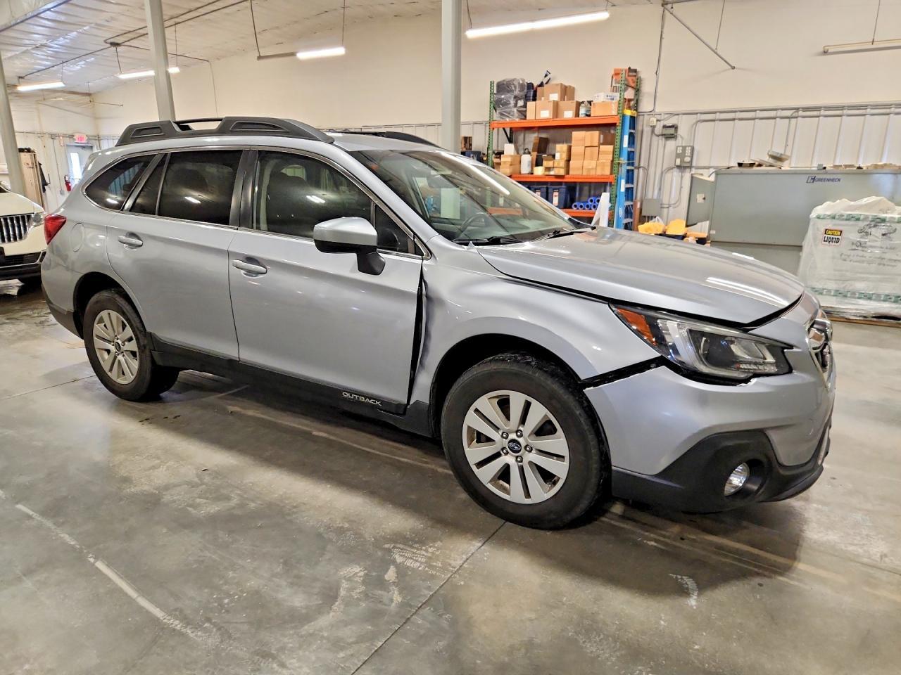 2019 Subaru Outback 2.5I Premium - Фото 4