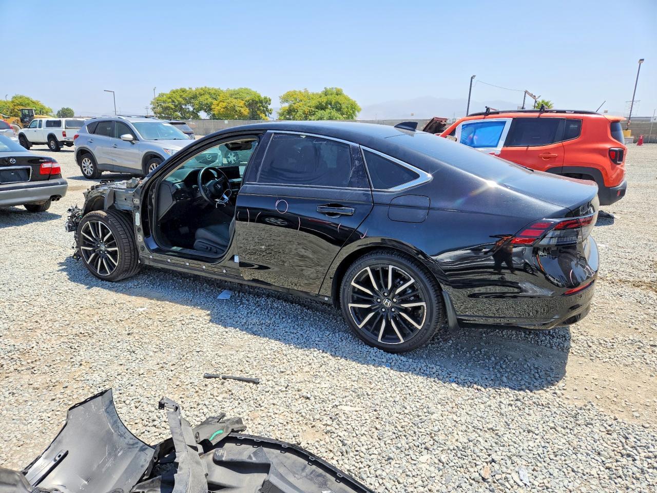 2023 Honda Accord Touring Hybrid - Image 2