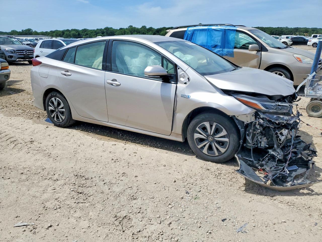 2017 Toyota Prius Prime Advanced - Фото 4