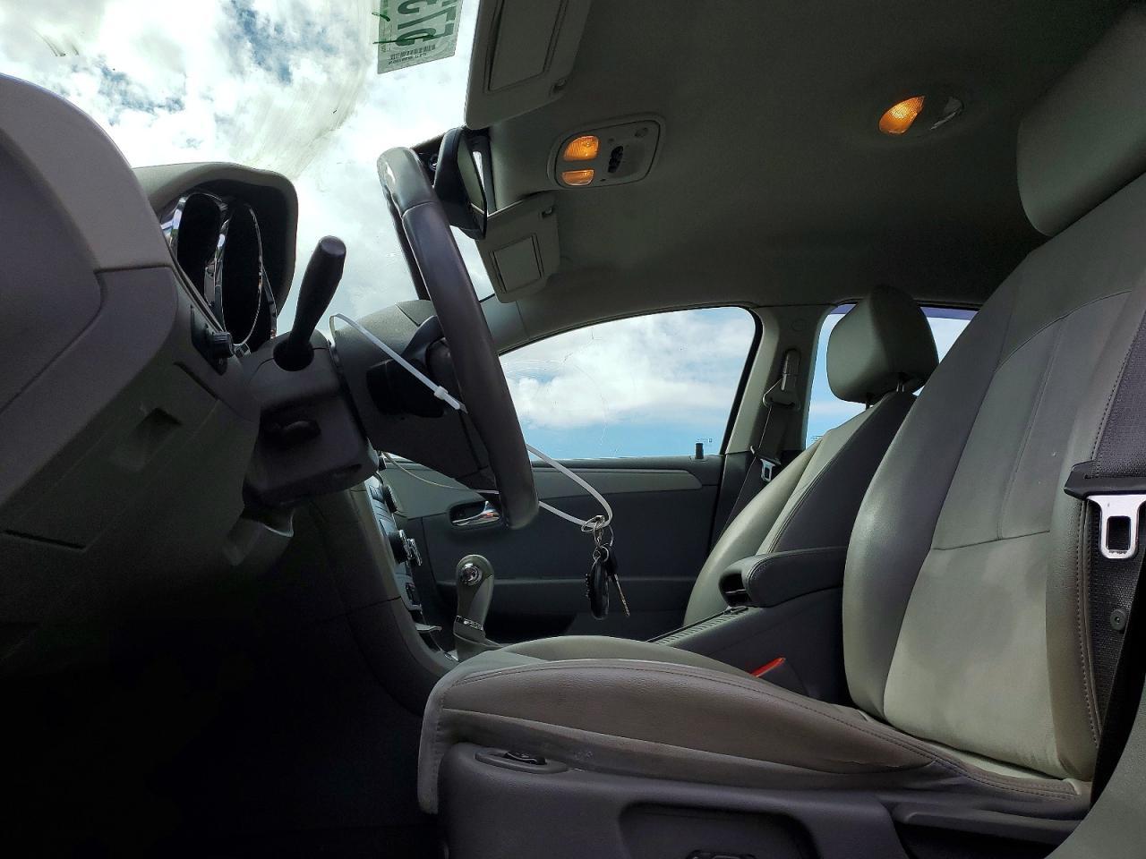 2009 Chevrolet Malibu Lt - Image 7