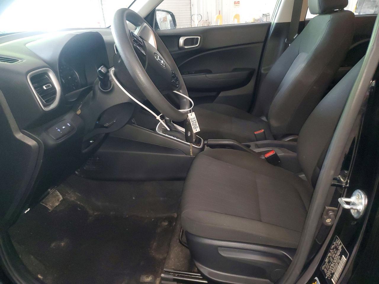 2022 Hyundai Venue Se - Image 7