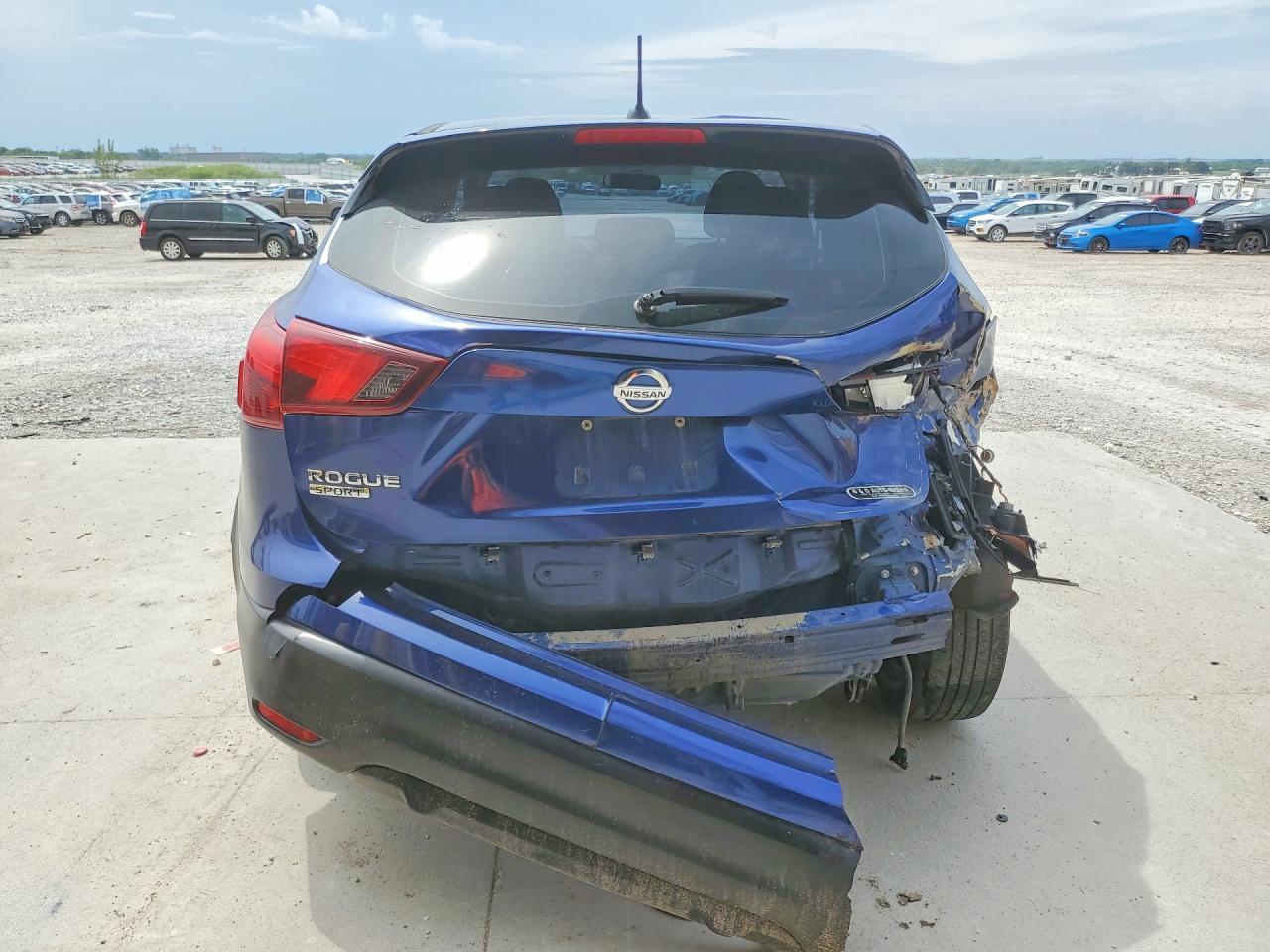 2019 Nissan Rogue Sport S - Фото 6