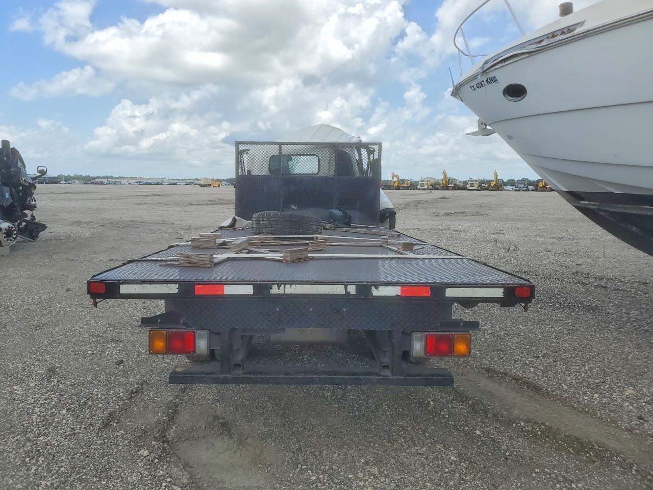 2023 Isuzu Npr Xd Flatbed Truck - Фото 6