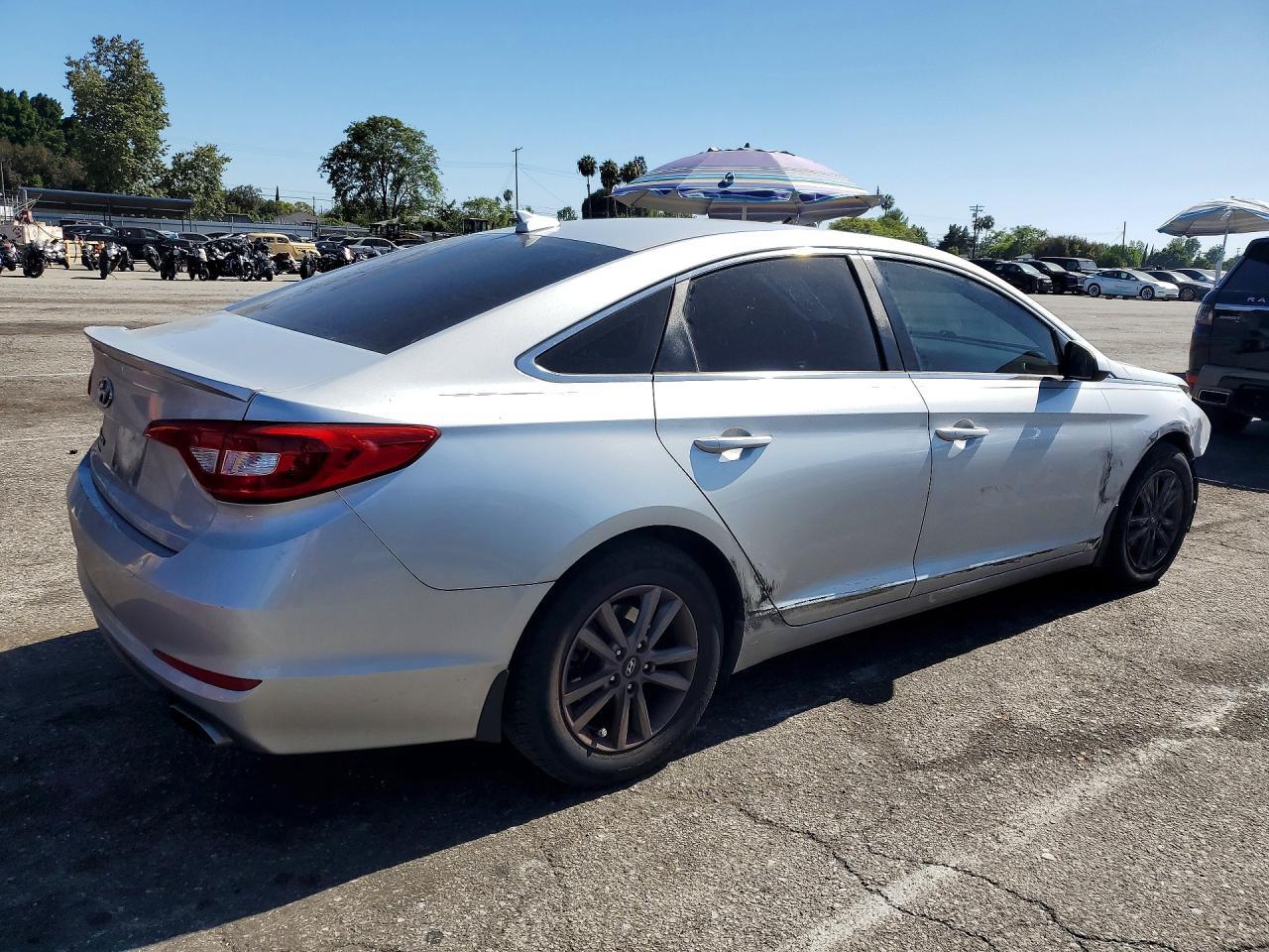 2015 Hyundai Sonata Se - Фото 3