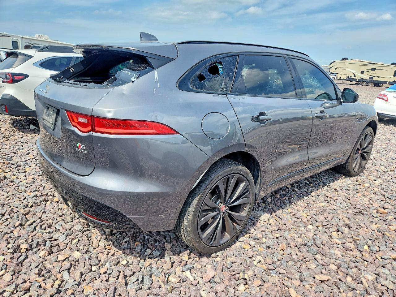 2018 Jaguar F-Pace S - Фото 3