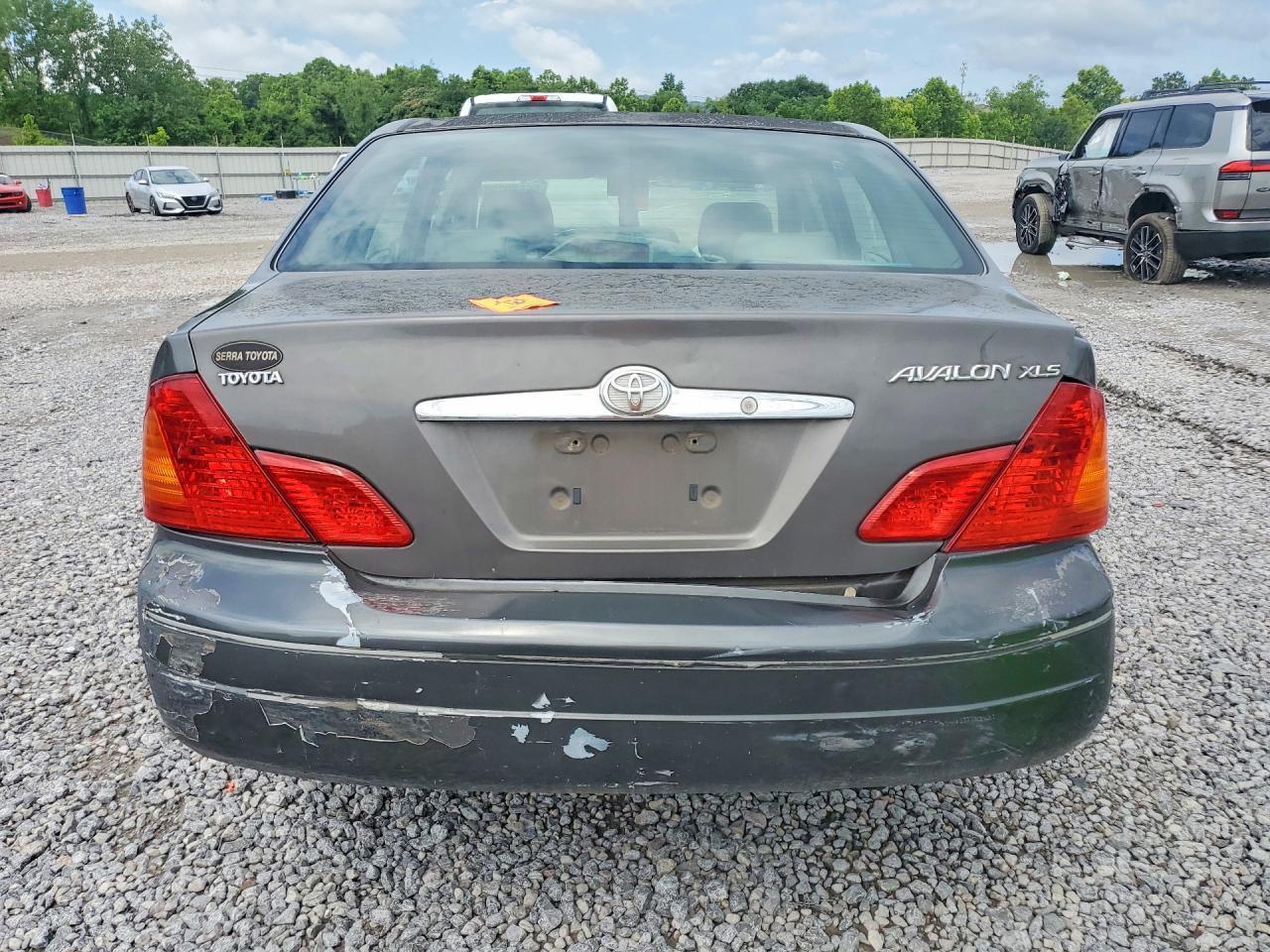 2003 Toyota Avalon Xls - Image 6