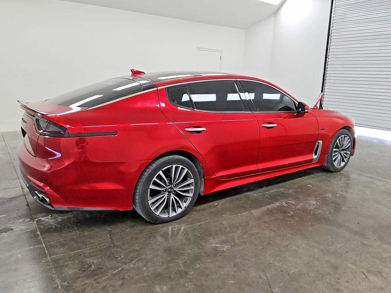 2019 Kia Stinger Base - Фото 3