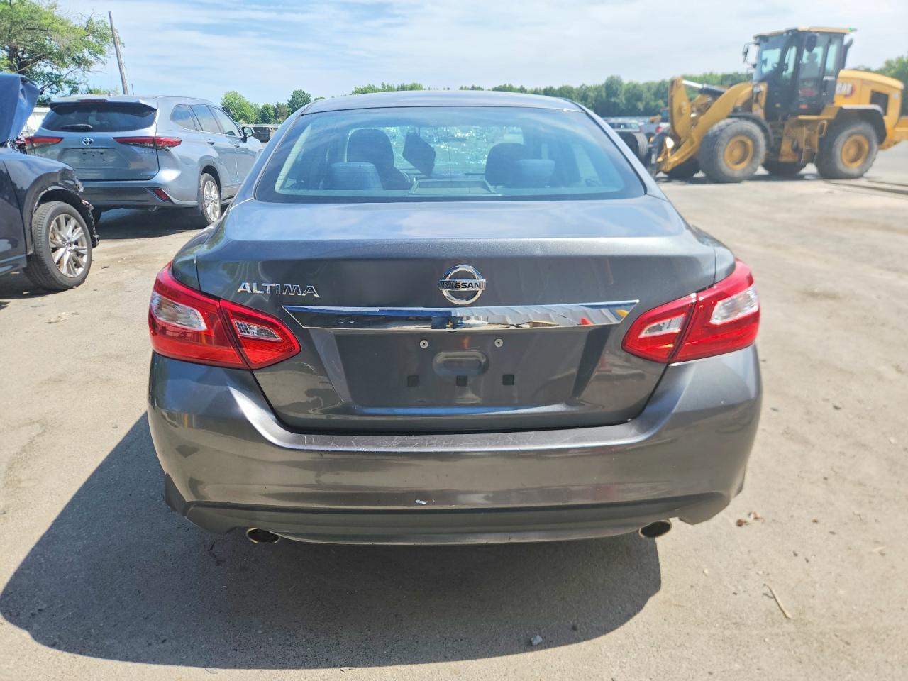 2017 Nissan Altima 2.5 S - Фото 6