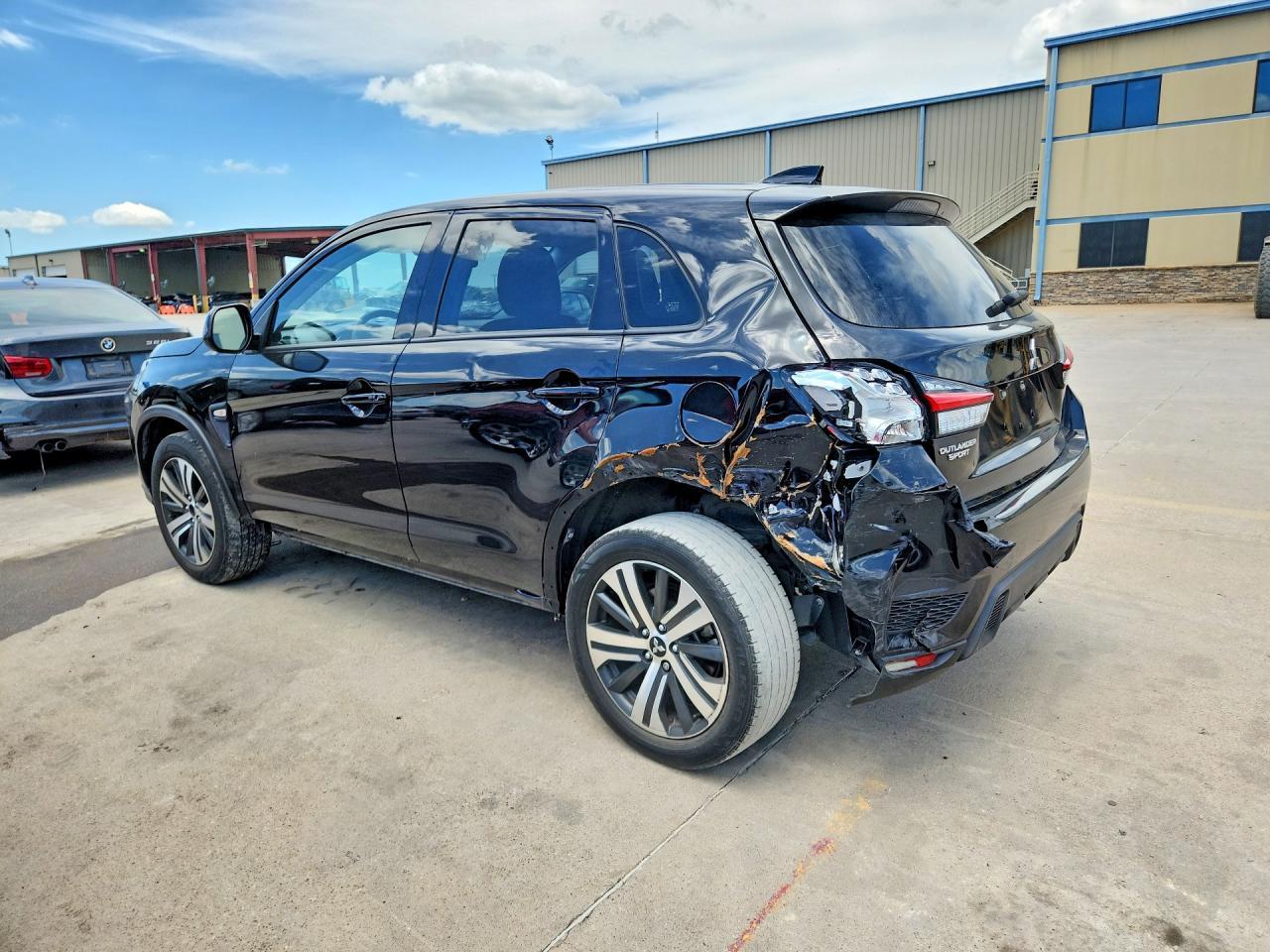 2024 Mitsubishi Outlander Sport S - Фото 2