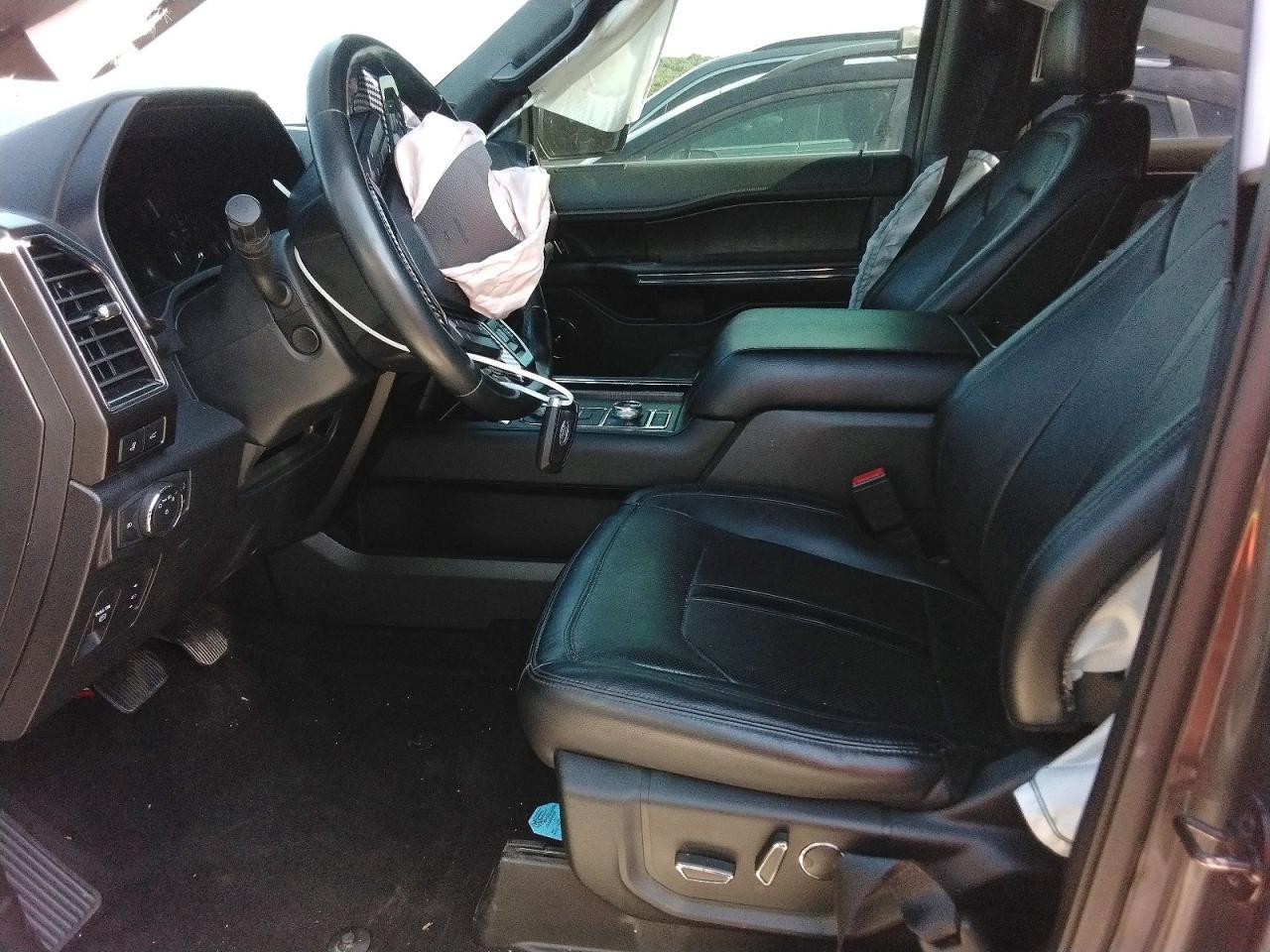 2019 Ford Expedition Max Limited - Image 7