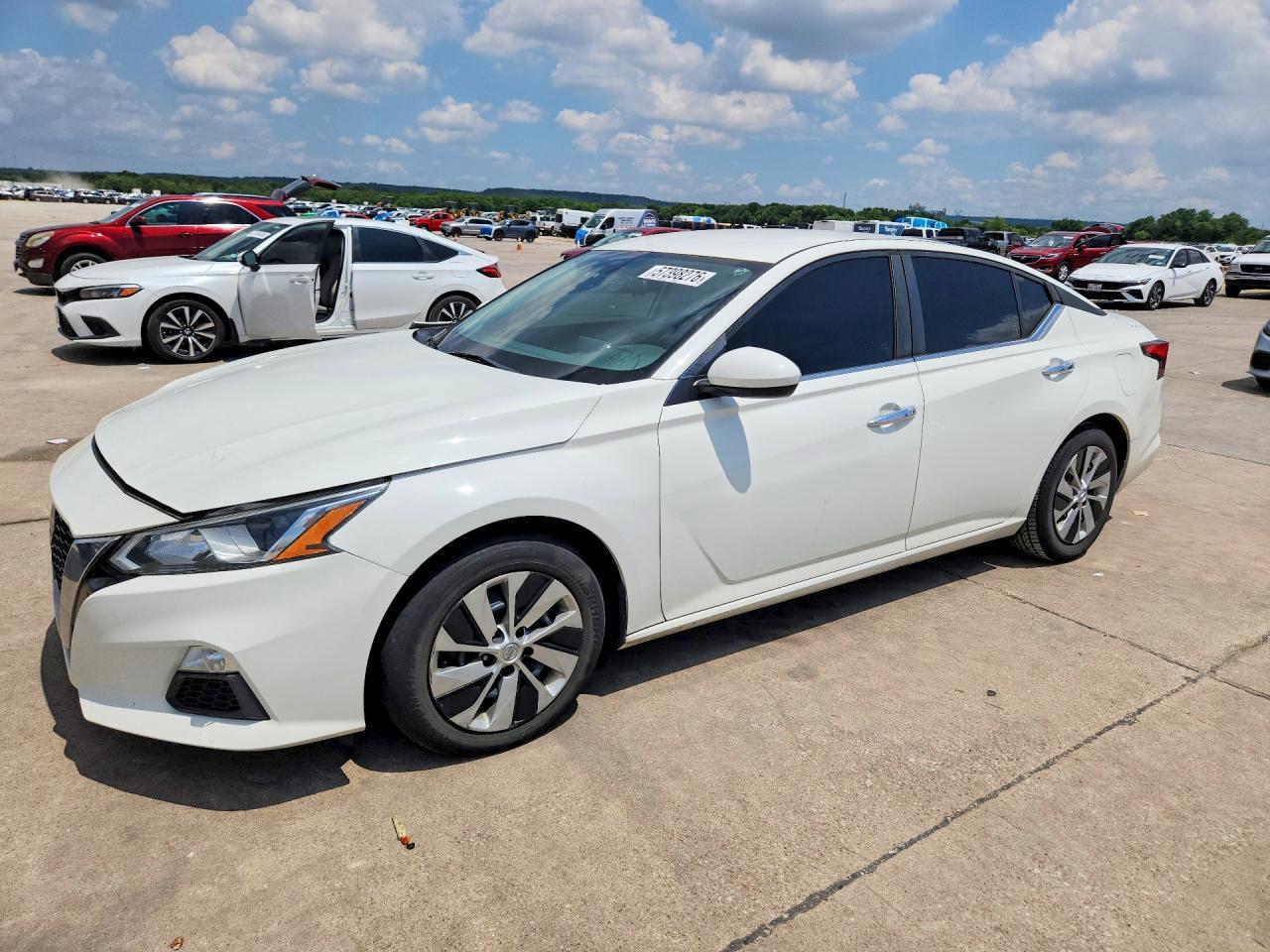 2019 Nissan Altima S