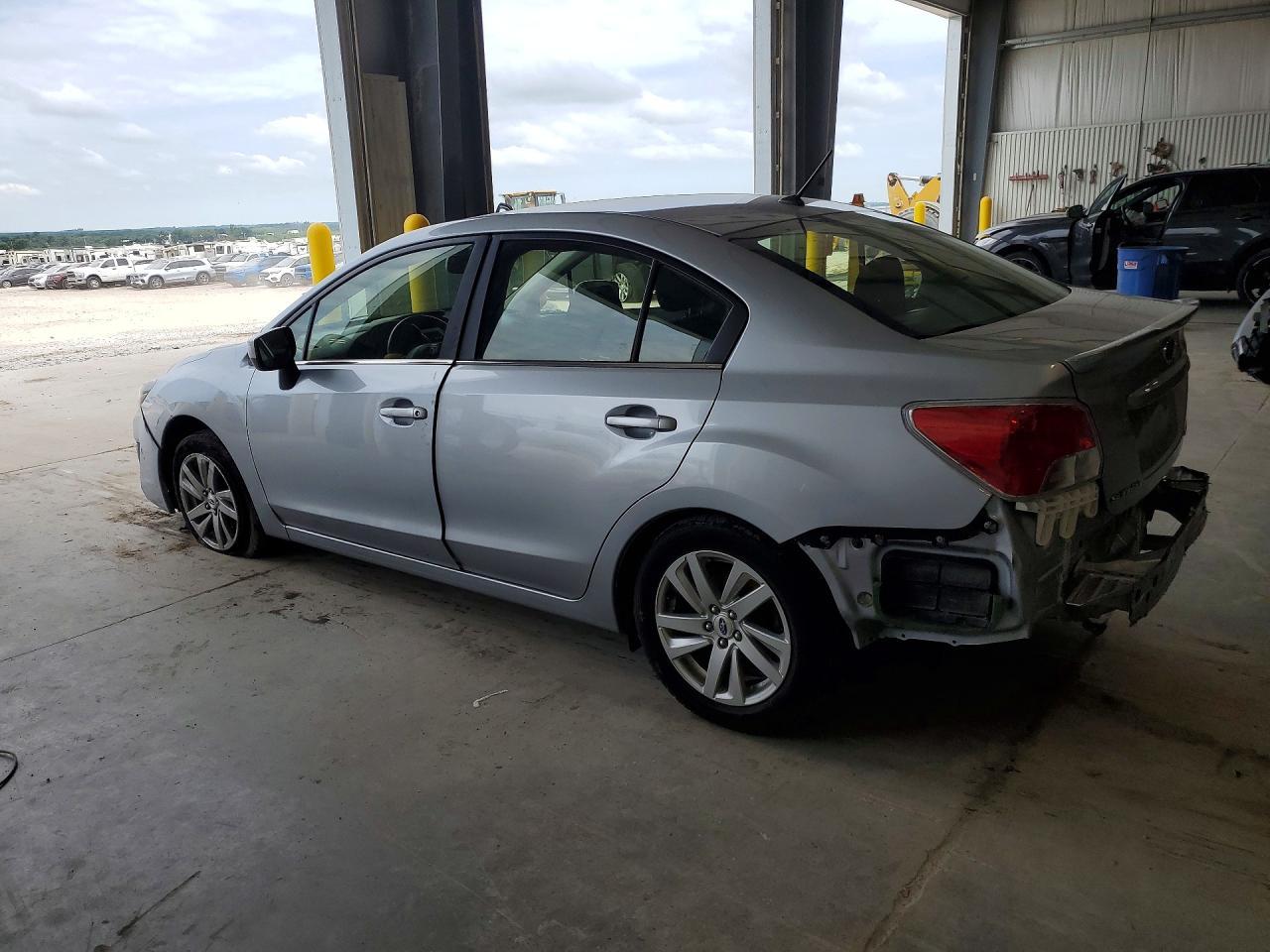 2016 Subaru Impreza Premium - Image 2