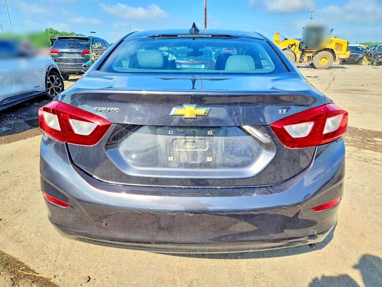 2017 Chevrolet Cruze Lt - Фото 6