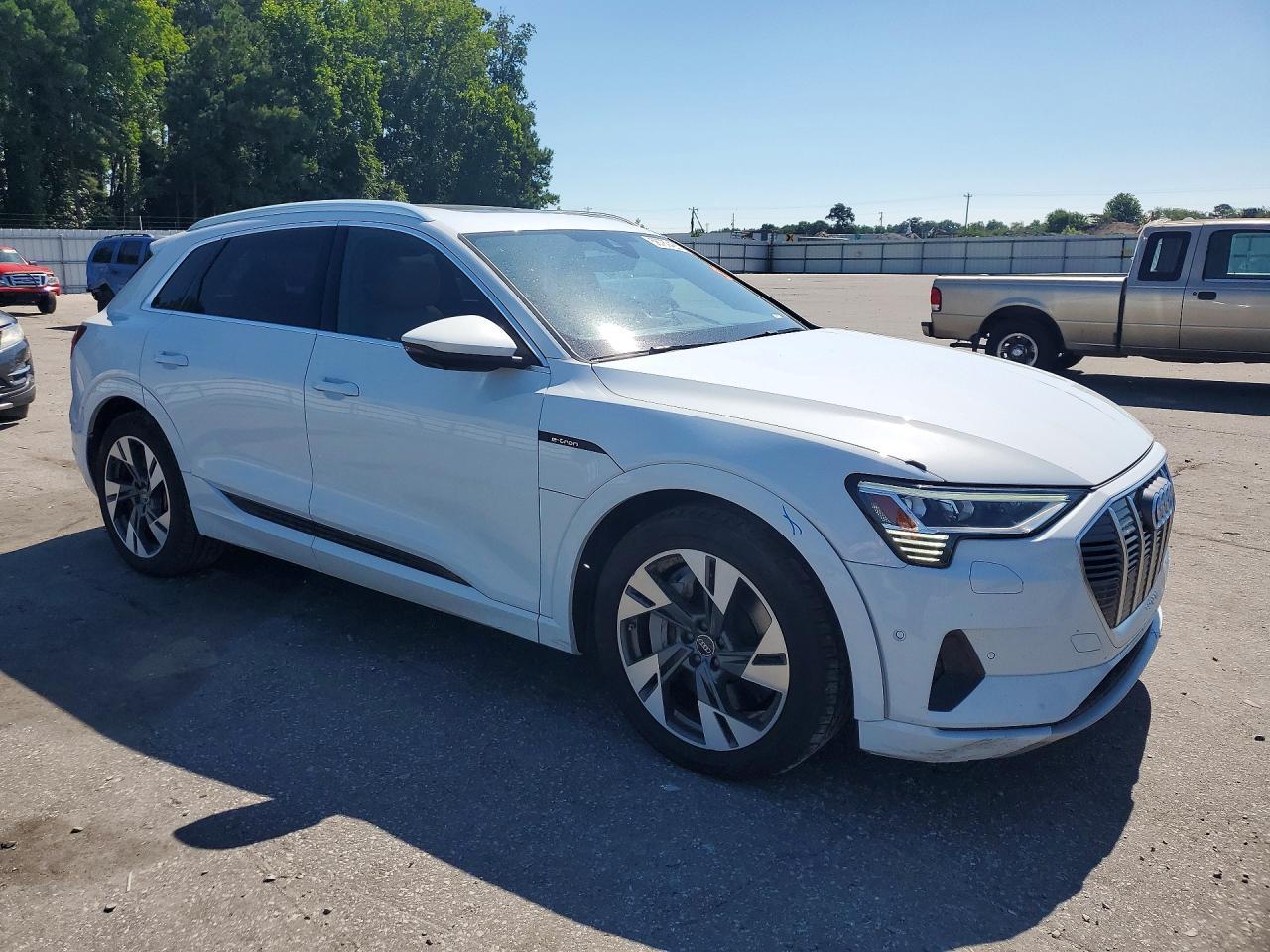 2023 Audi E-Tron - Image 4