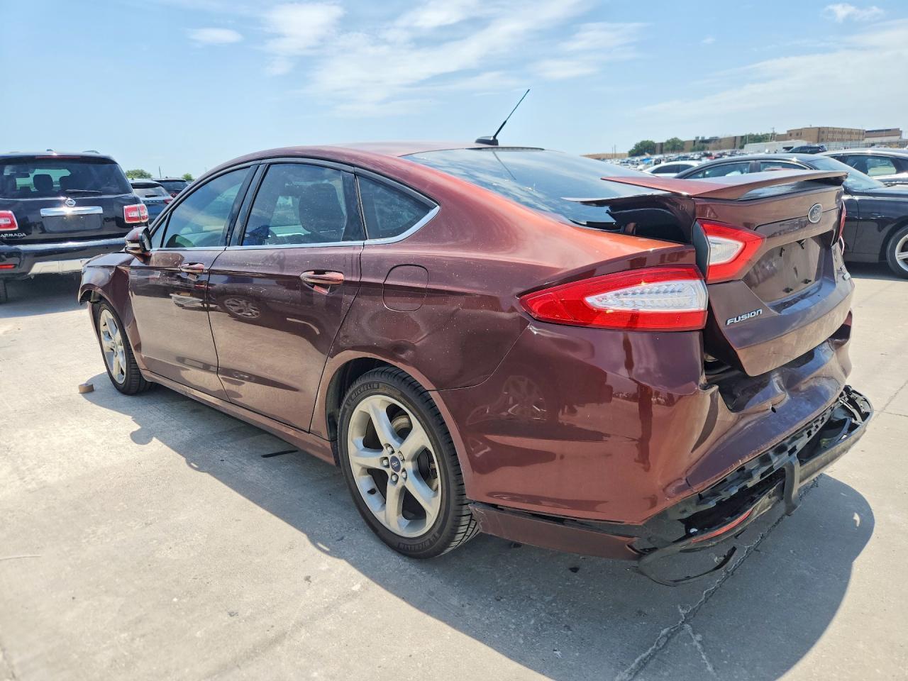 2015 Ford Fusion Se - Фото 2