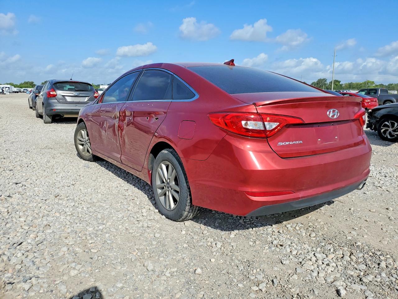 2015 Hyundai Sonata Se - Фото 2