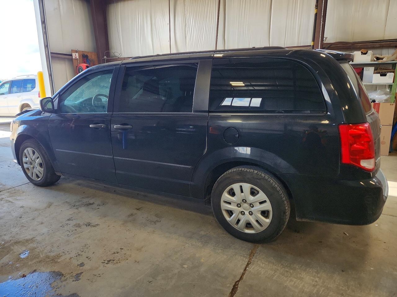 2017 Dodge Grand Caravan Se - Image 2