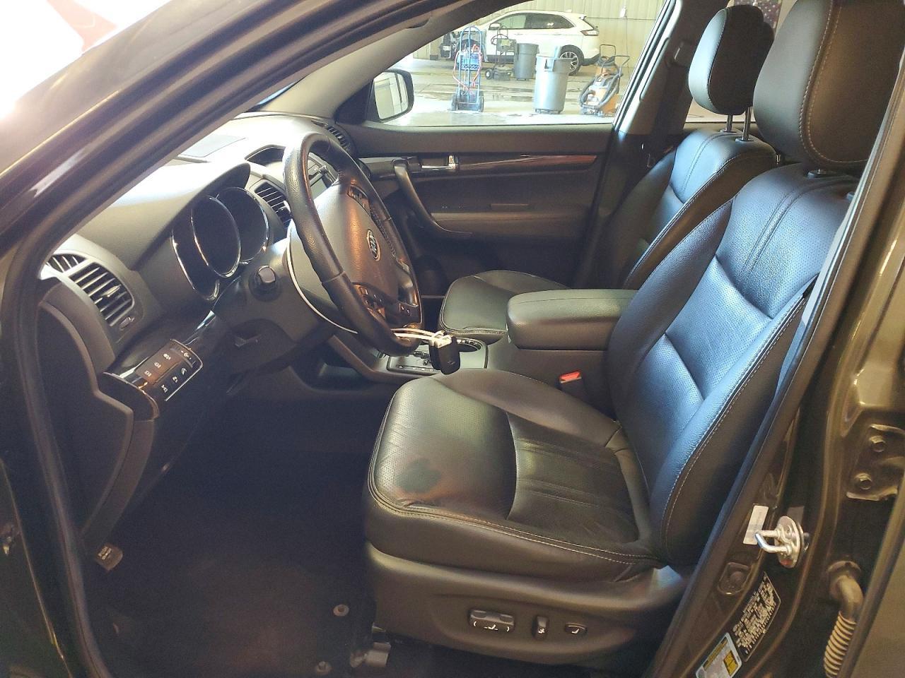 2012 Kia Sorento Ex - Image 7