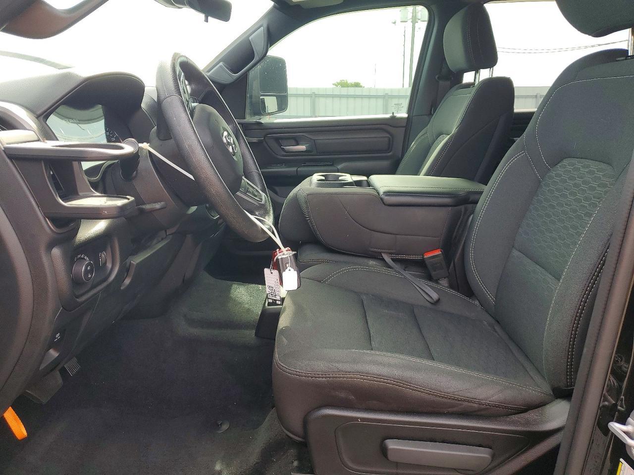 2025 Ram 1500 Tradesman - Image 7