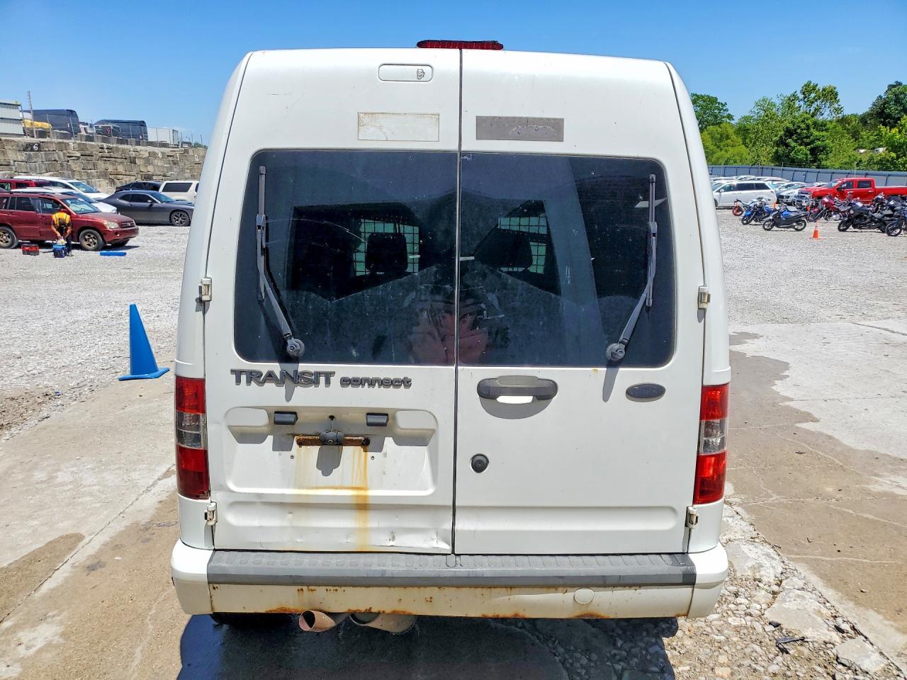 2011 Ford Transit Connect Xlt Delivery Van - Image 6
