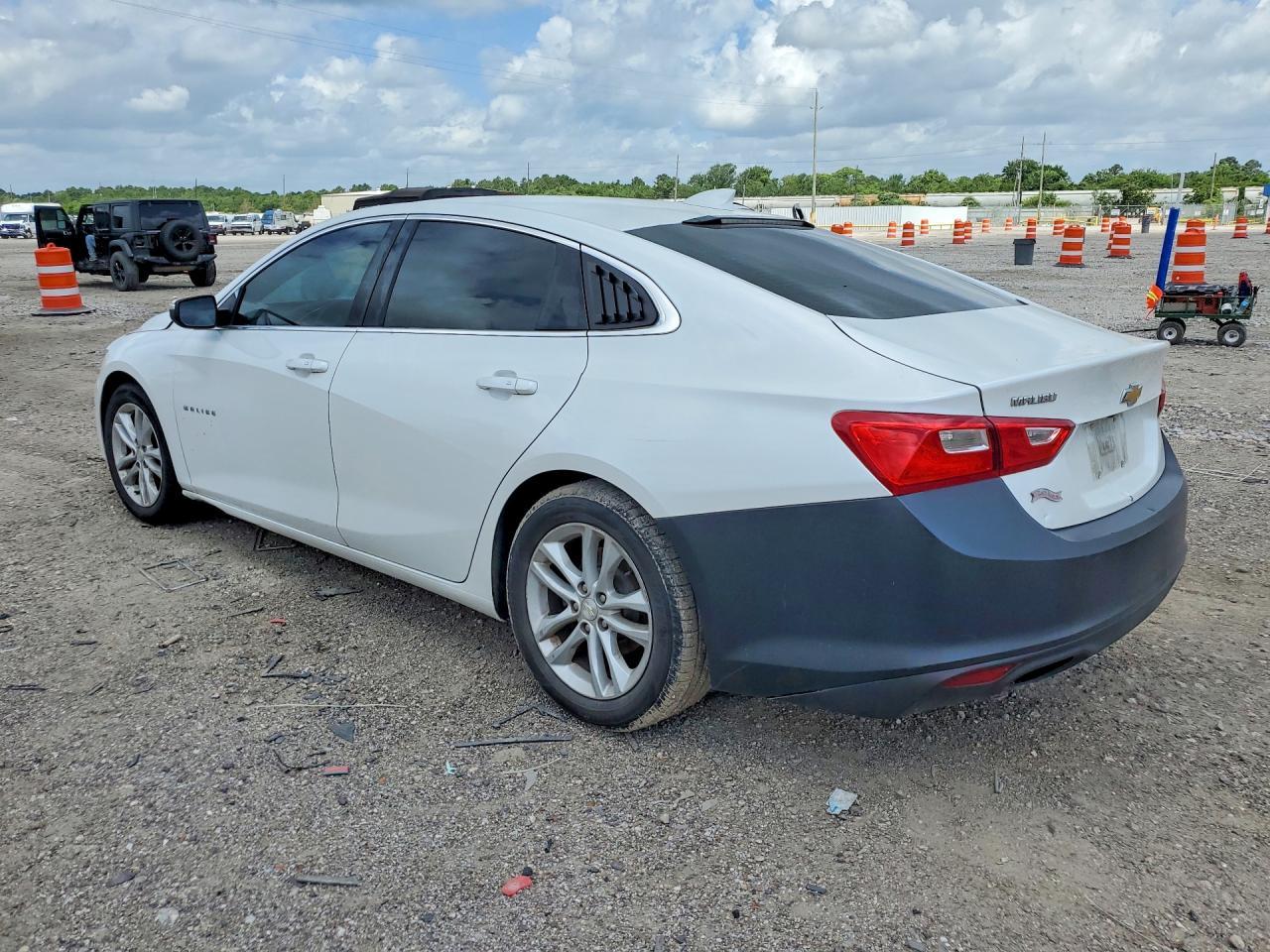 2018 Chevrolet Malibu Lt - Фото 2