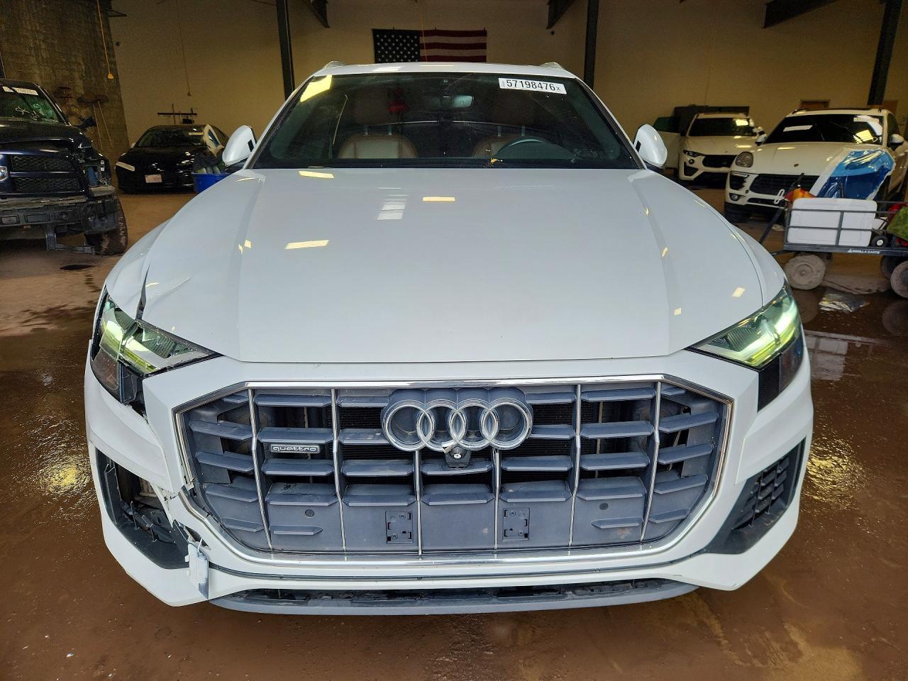 2019 Audi Q8 Premium Plus - Фото 5