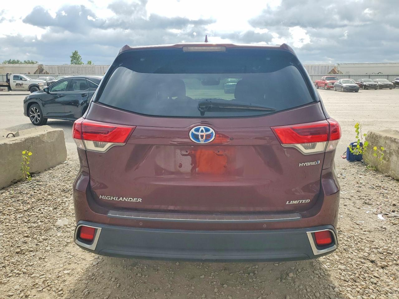 2018 Toyota Highlander Hybrid Limited Platinum - Фото 6