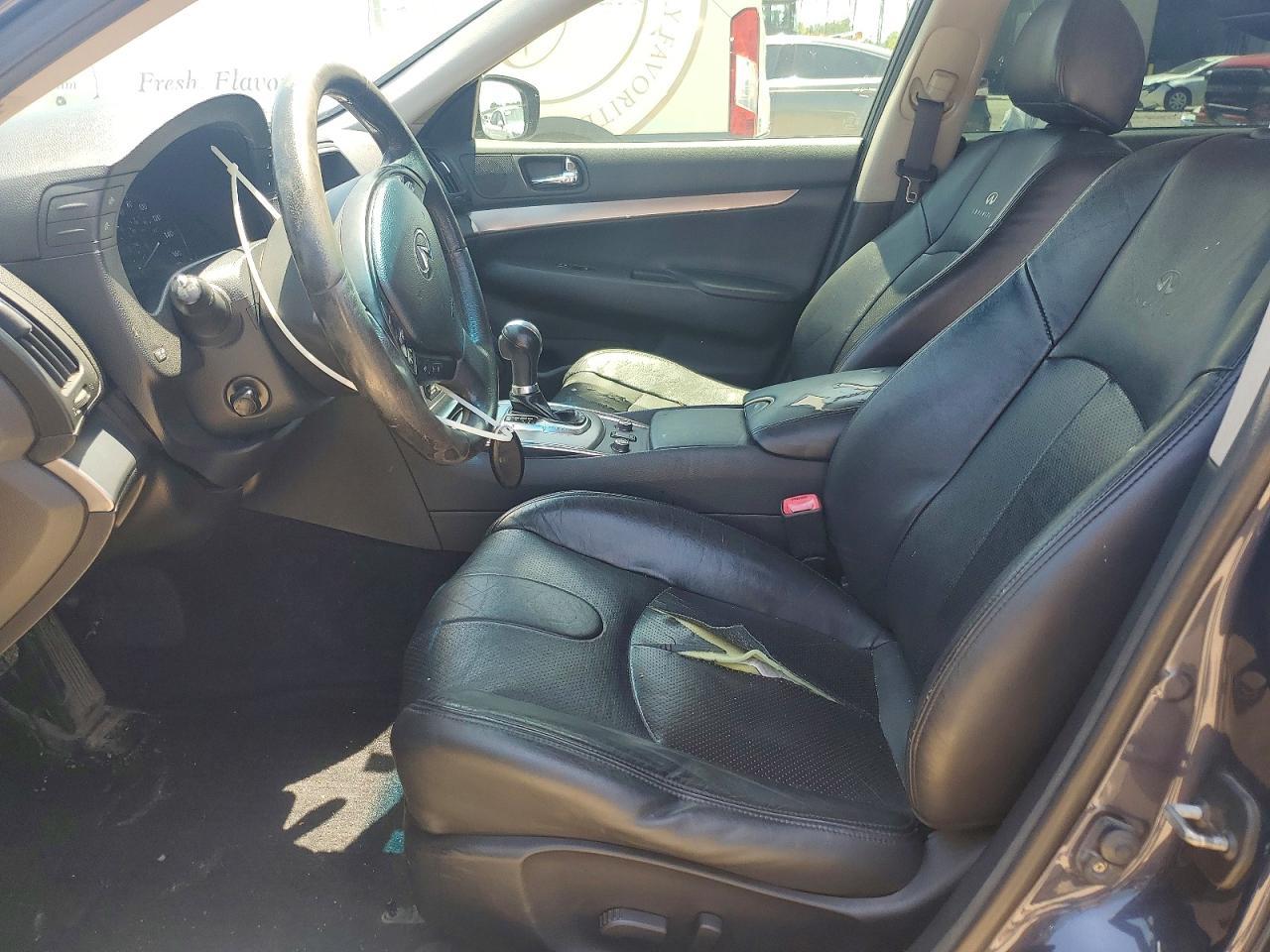 2011 Infiniti G37 Sedan X - Image 7