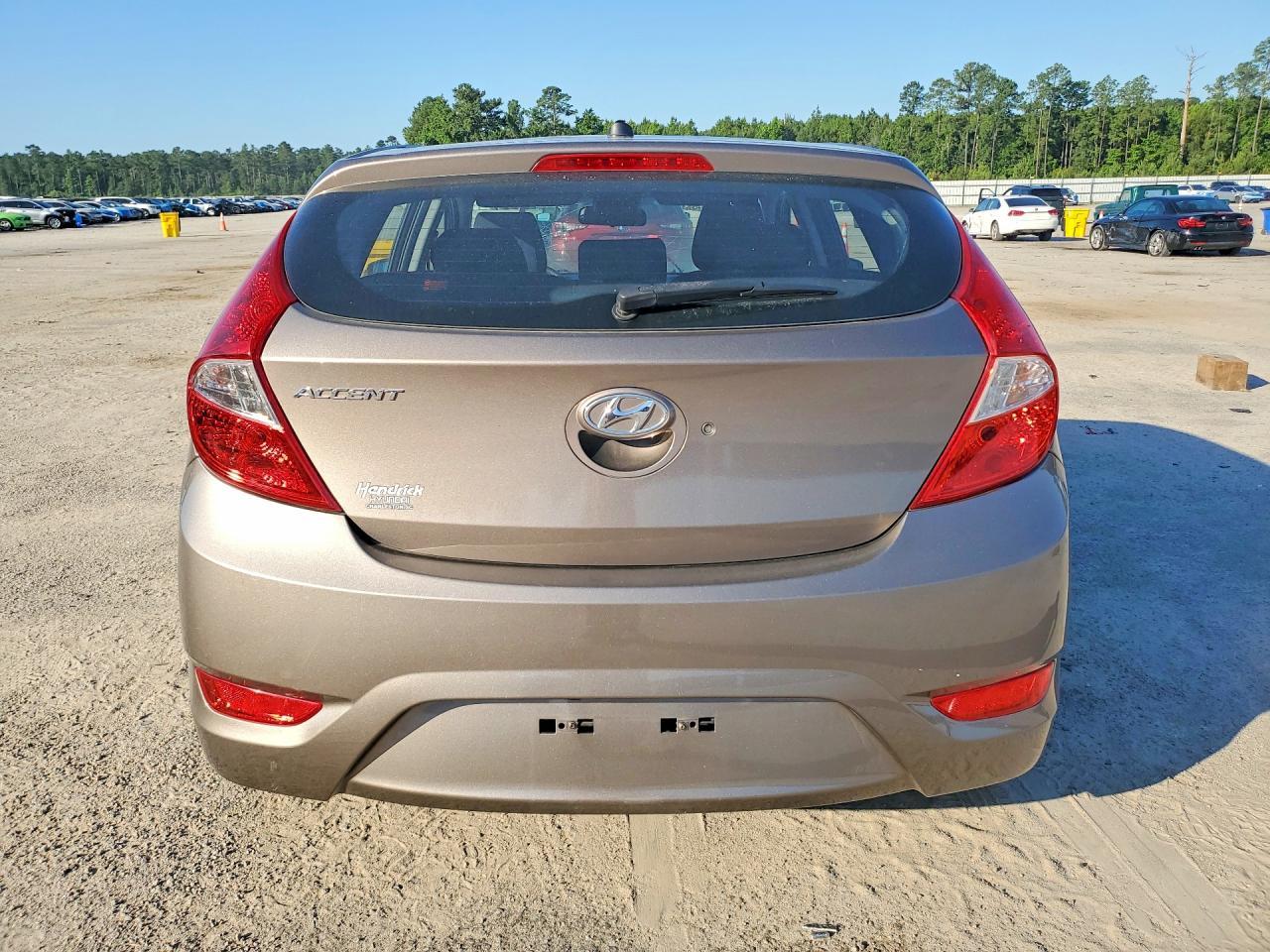 2013 Hyundai Accent Gs - Image 6