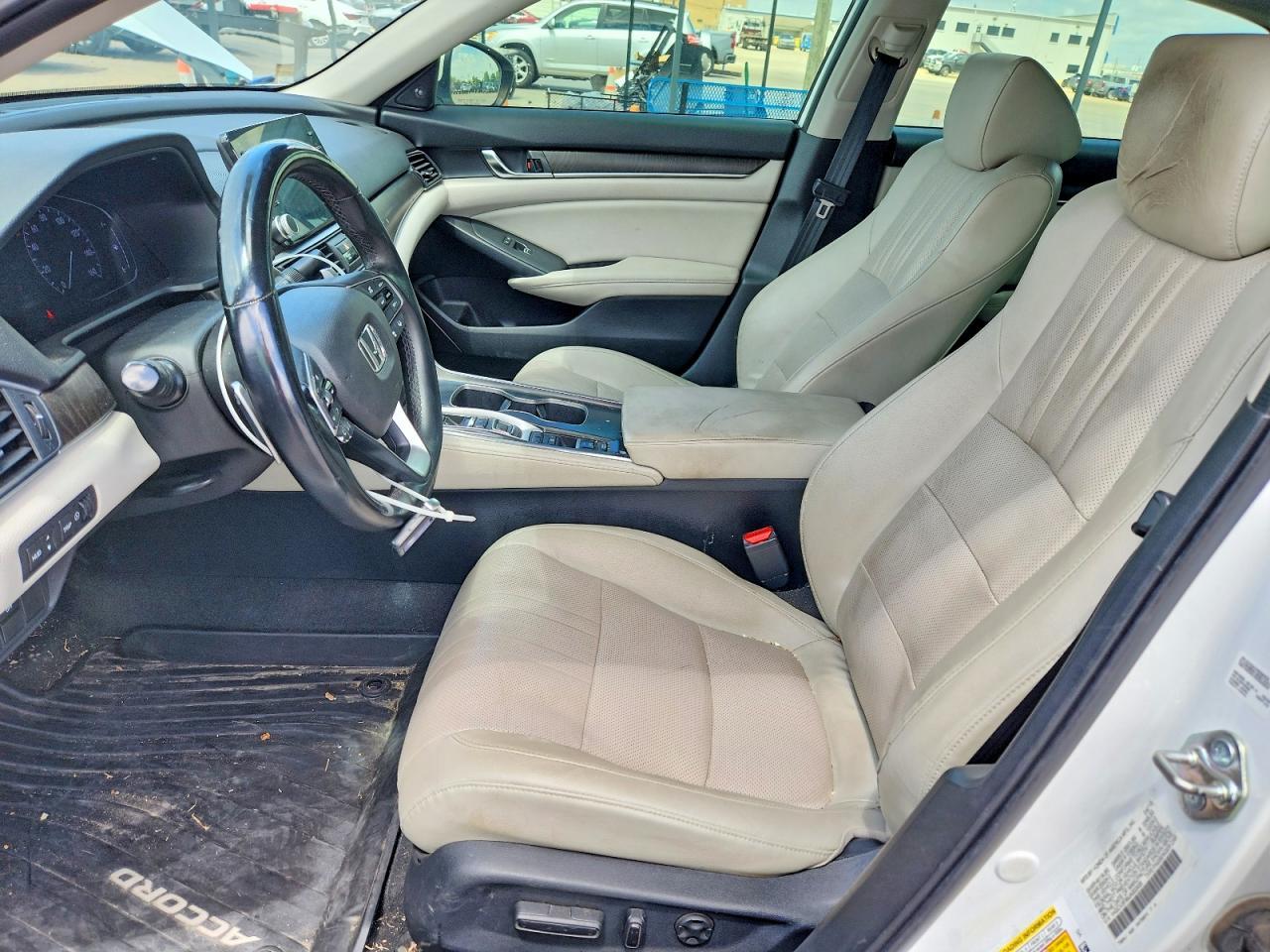 2018 Honda Accord Touring Hybrid - Фото 7