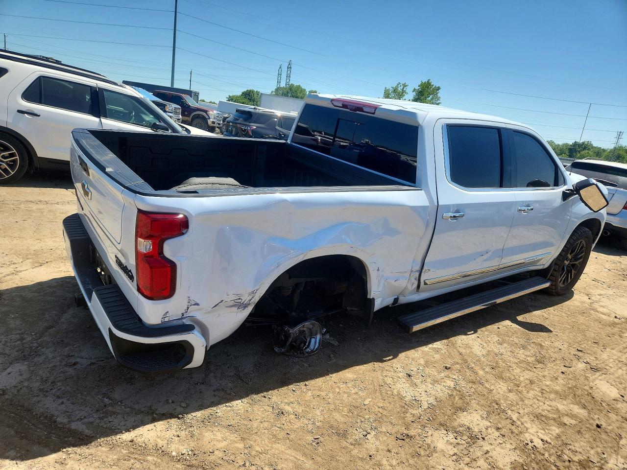 2026 Chevrolet Silverado K1500 High Country - Image 3