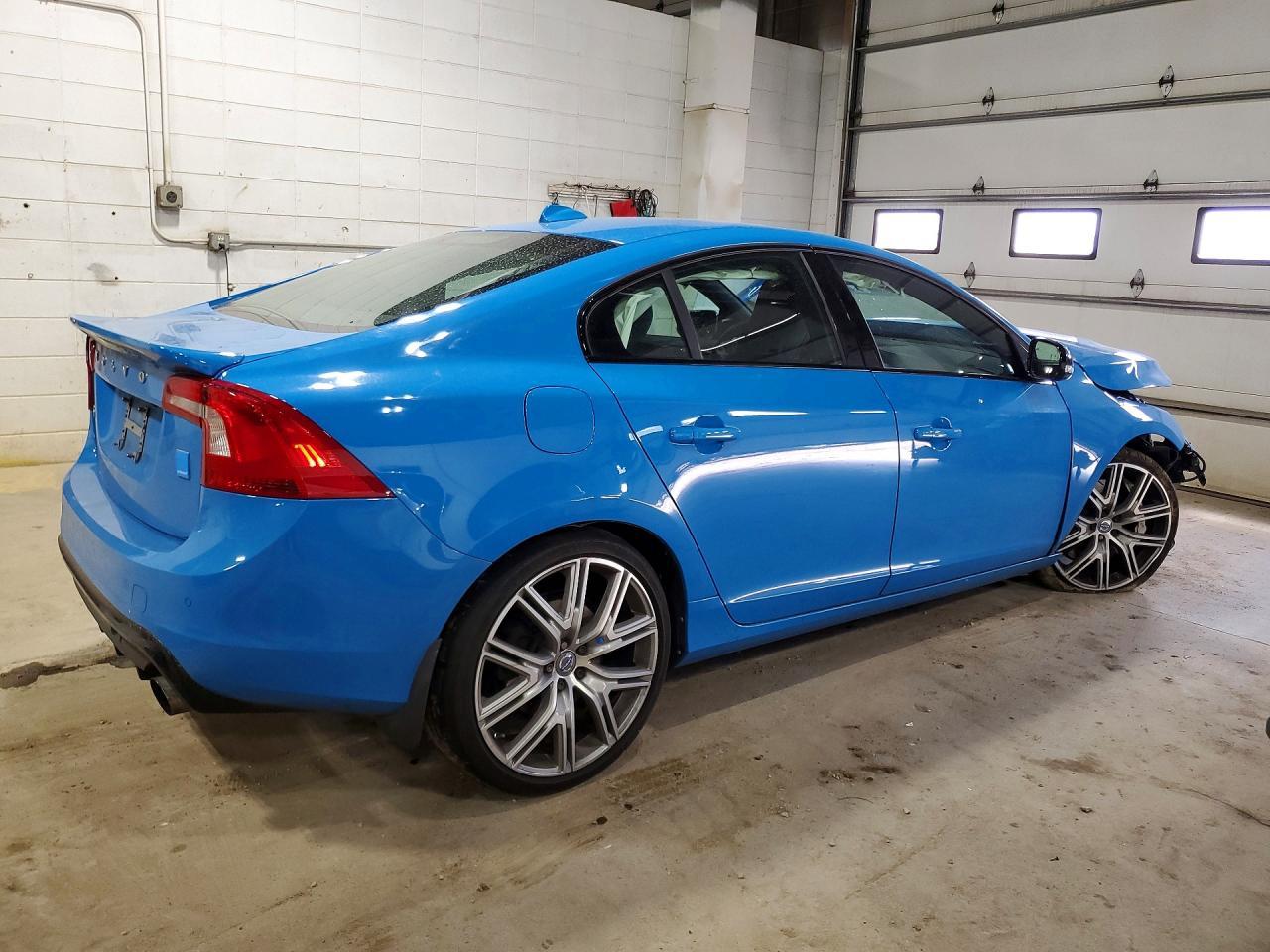 2017 Volvo S60 Polestar - Image 3