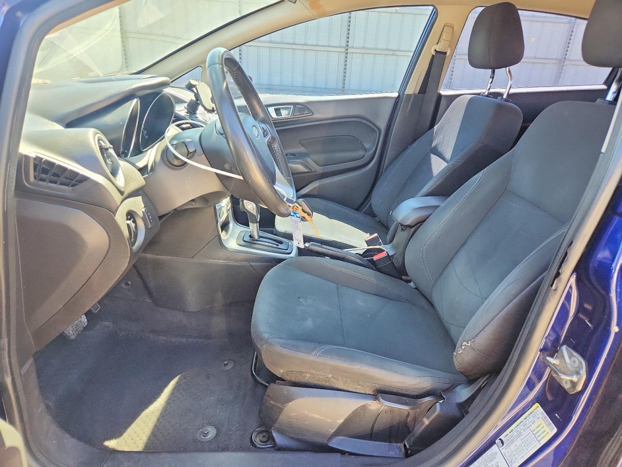 2016 Ford Fiesta Se - Фото 7