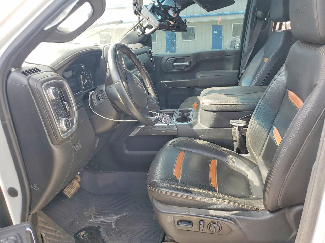 2023 GMC Sierra K2500 At4 - Фото 7