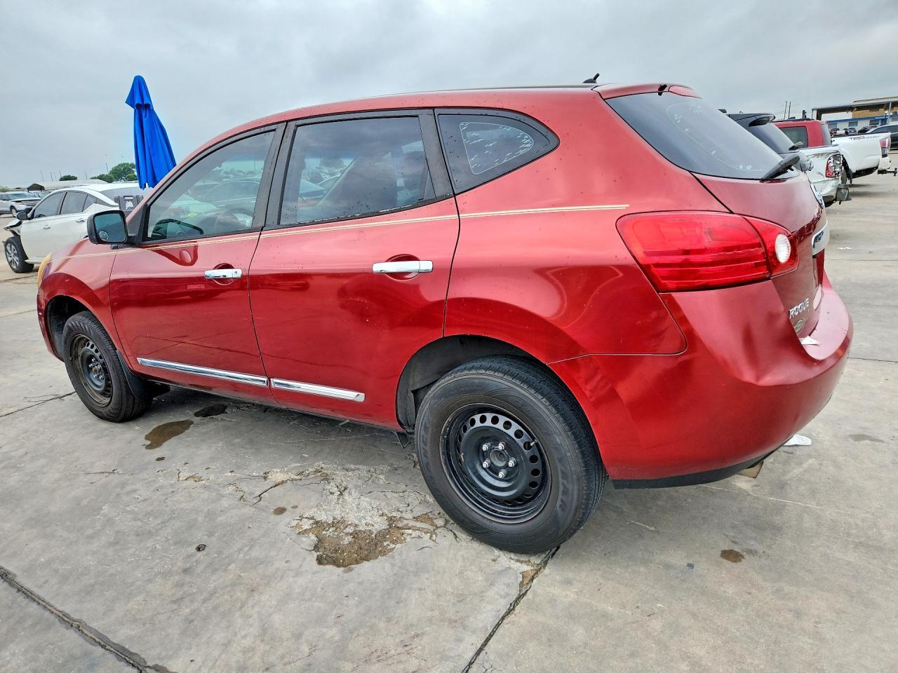 2014 Nissan Rogue Select S - Фото 2