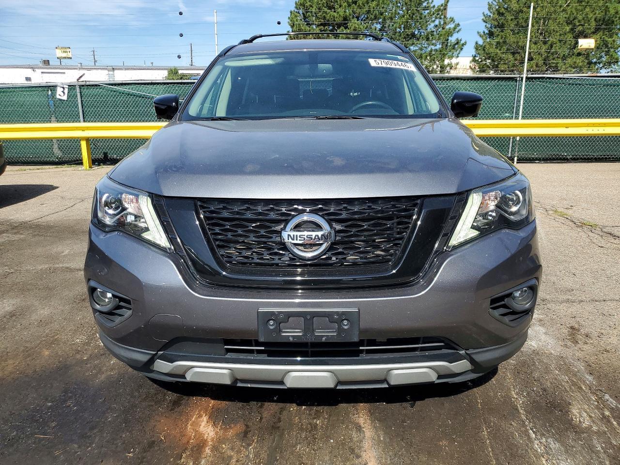 2020 Nissan Pathfinder Sl - Фото 5